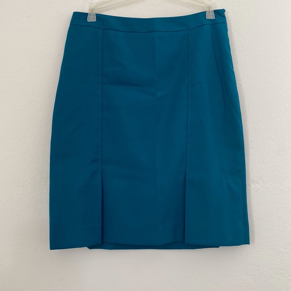 Epic turquoise skirt size 6